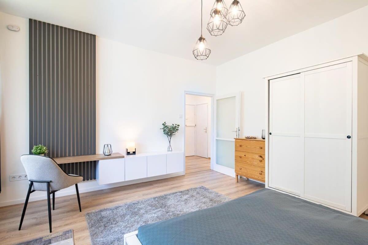 Cozy - Close To River - Easy Parking Appartement