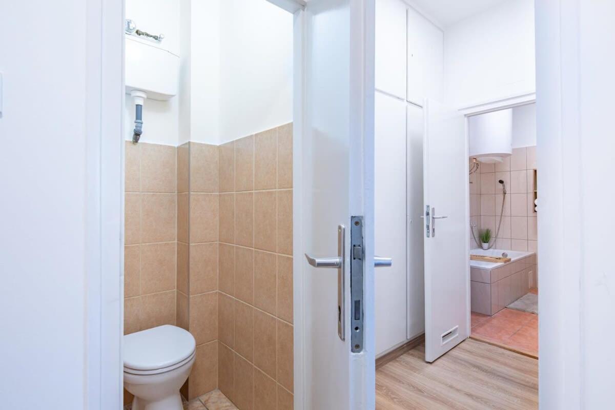 Appartement Cozy - Close To River - Easy Parking Budapest
